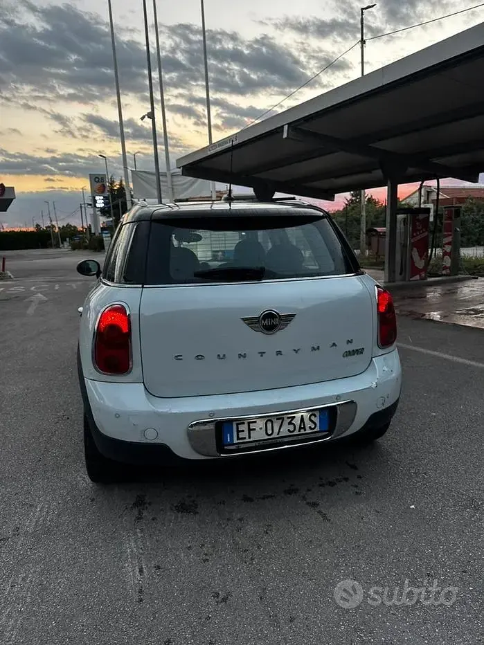 Usata Mini Countryman 122 CV (89 kW) 2010 Bianco SUV