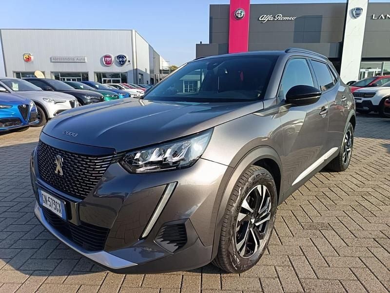 Grigio Usata 2023 Peugeot 2008 Allure SUV | 19.900 € (Buon prezzo) - Immagine 1/4