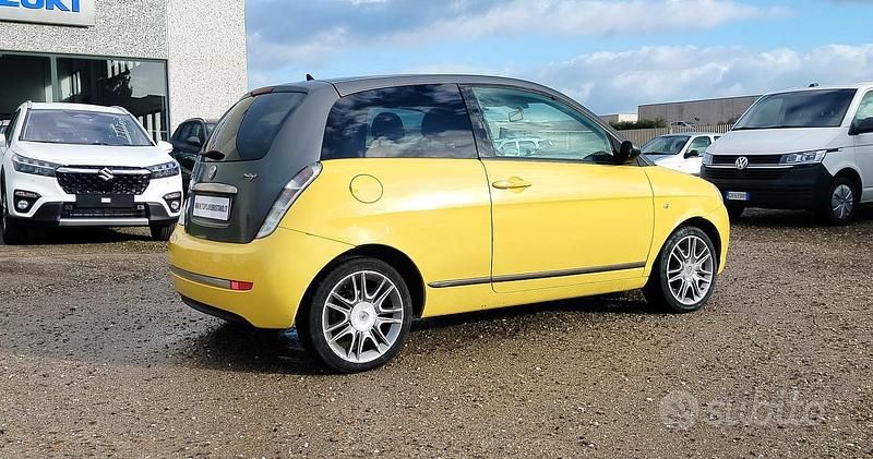 Usata Lancia Ypsilon 105 CV (77 kW) 2007 Giallo Utilitaria