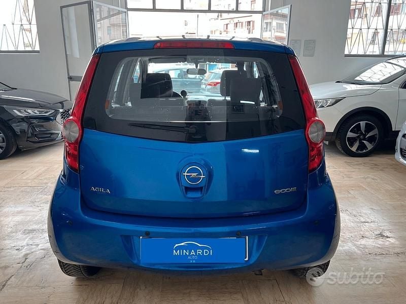 Usata Opel Agila Enjoy 65 CV (47 kW) 2011 Blu Utilitaria