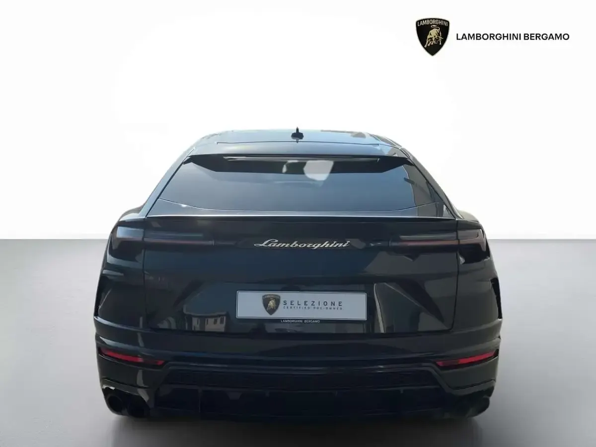 Usata Lamborghini Urus 650 CV (478 kW) 2021 Nero helene SUV