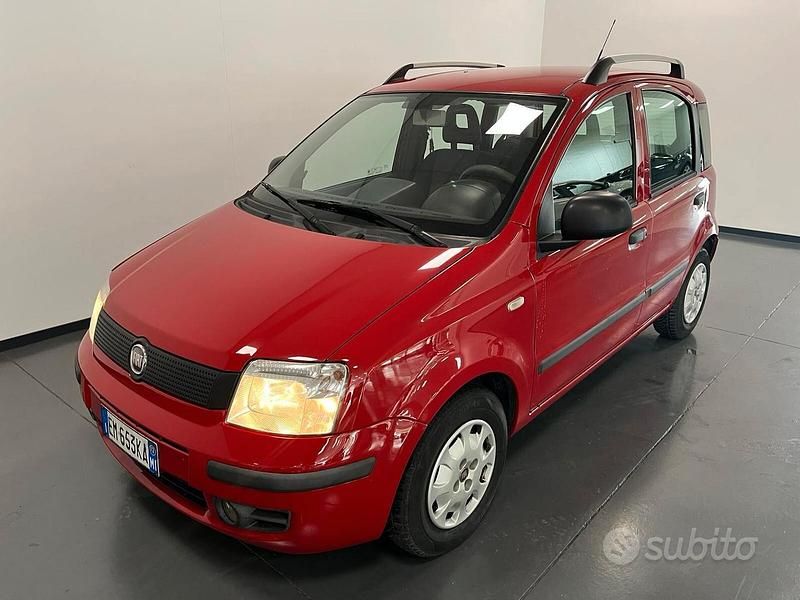 Usata Fiat Panda 69 CV (50 kW) 2012 Rosso Utilitaria