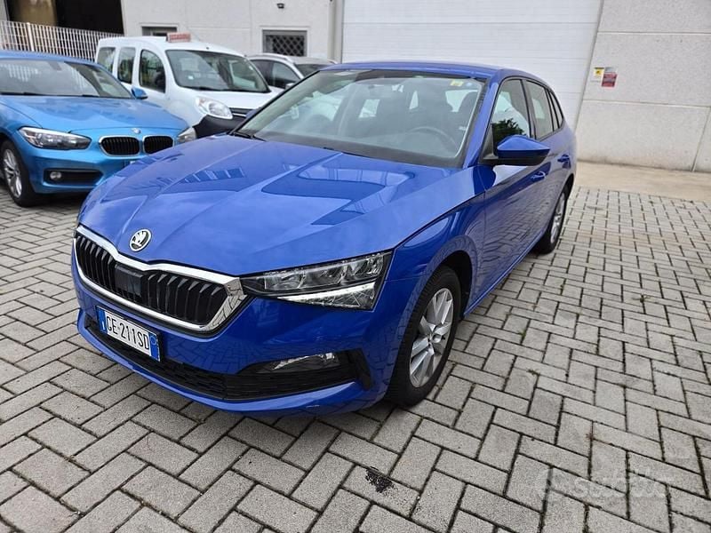 Blu Usata 2021 Skoda Scala Ambition Utilitaria | 11.500 € (Ottimo prezzo) - Immagine 1/4