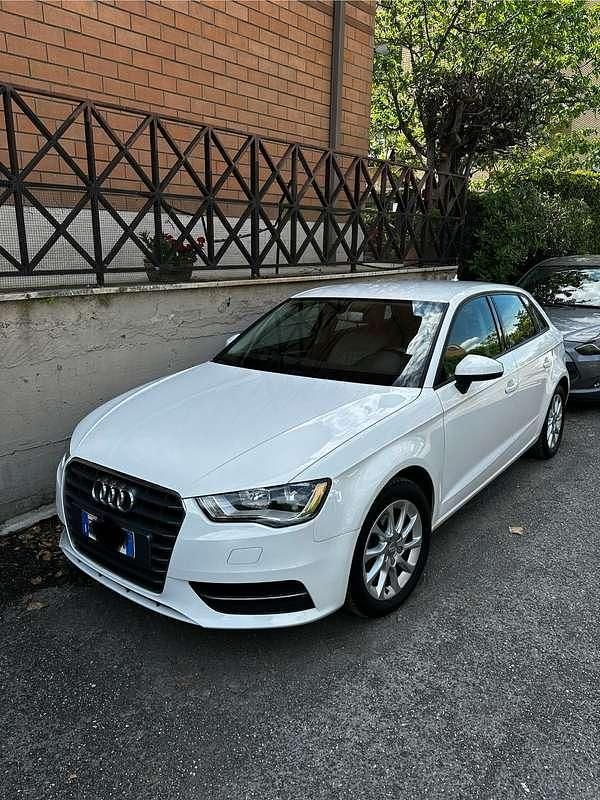 Usata Audi A3 Business 125 CV (91 kW) 2015 Berlina
