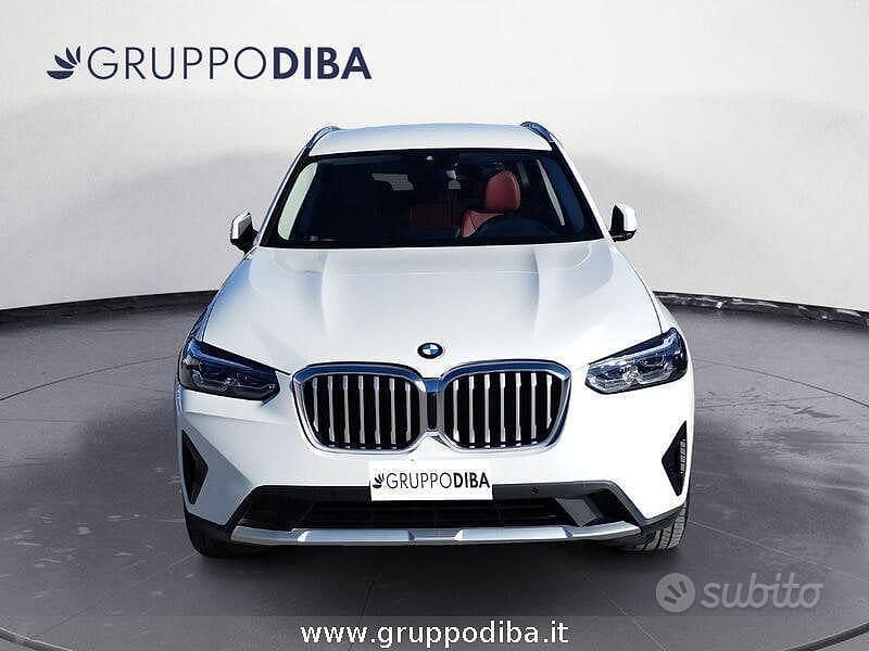 Usata BMW X3 Efficient Dynamics 190 CV (139 kW) 2022 Bianco SUV