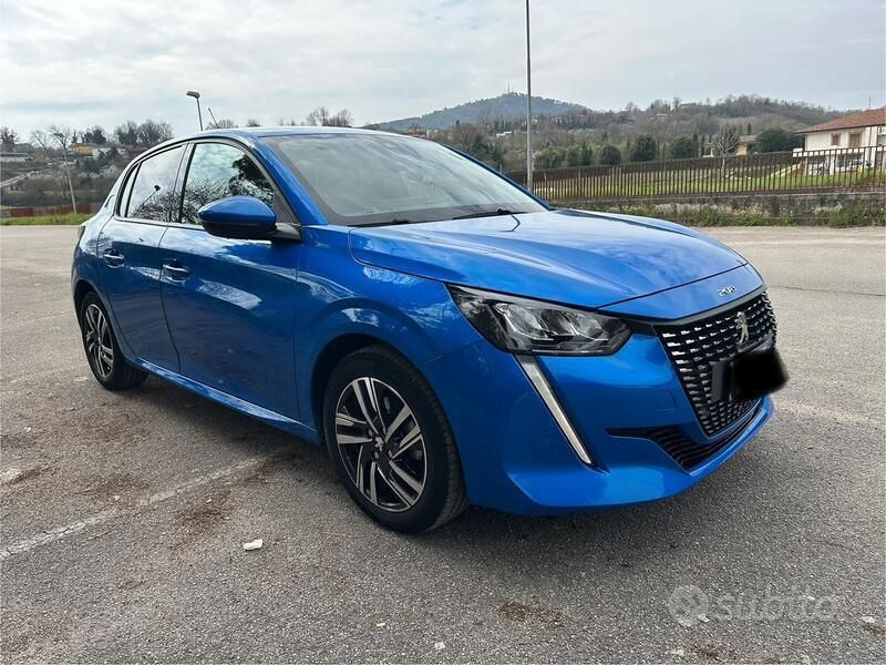Usata Peugeot 208 Allure 101 CV (74 kW) 2020 Blu Utilitaria