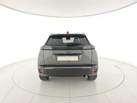 Begagnad Peugeot 2008 Allure 101 HK (74 kW) 2025 Grå SUV