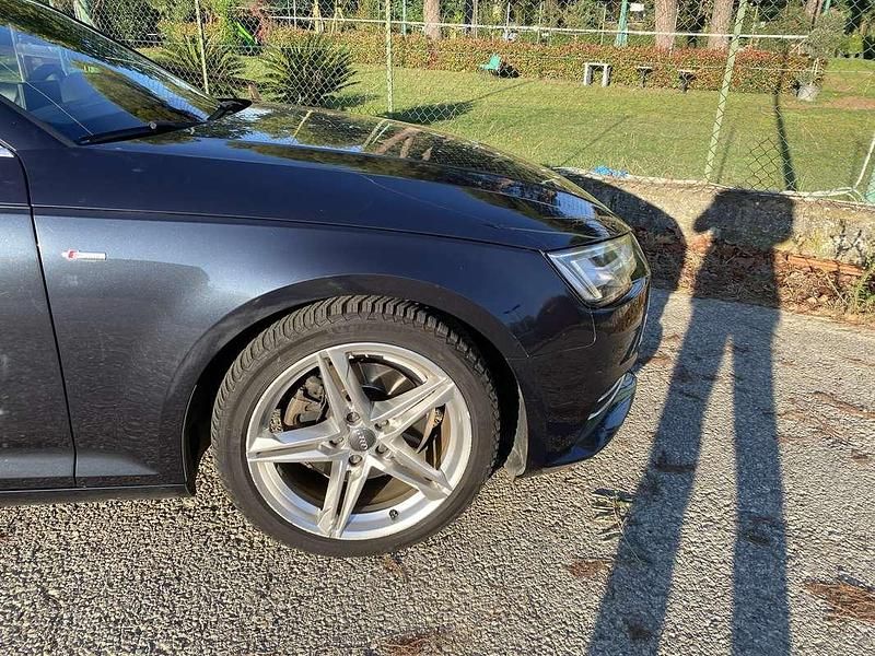 Usata Audi A4 Business Plus 150 CV (110 kW) 2016 Blu/azzurro Station wagon