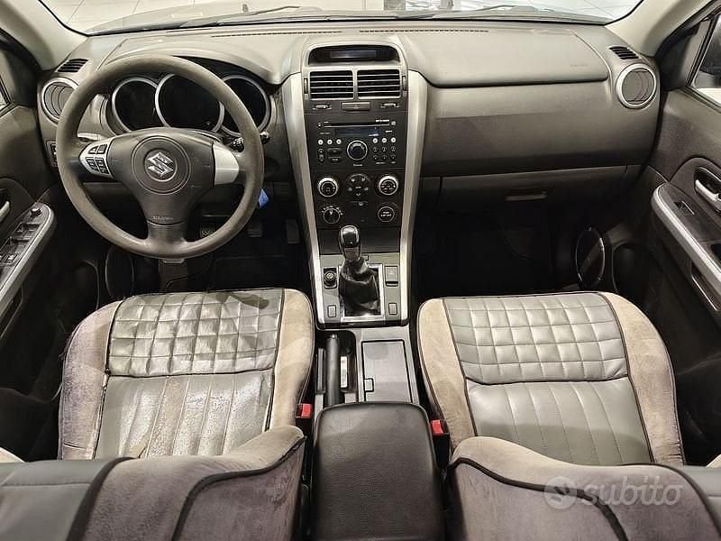 Usata Suzuki Grand Vitara 129 CV (94 kW) 2008 Nero SUV
