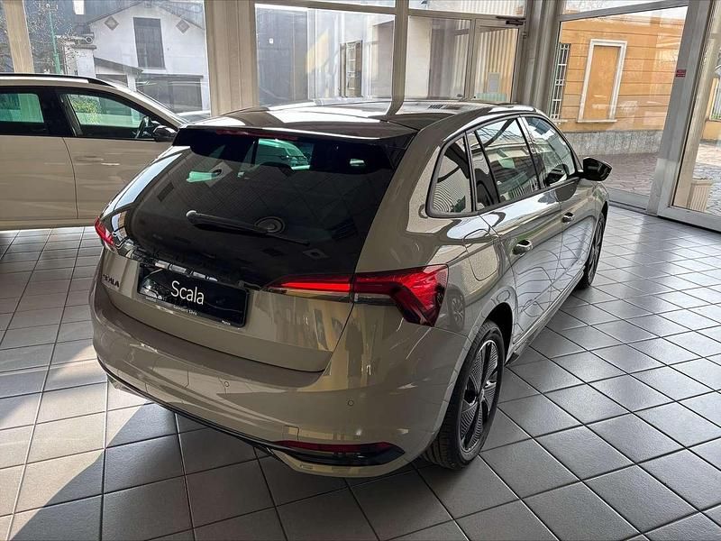 Nuova Skoda Scala Monte Carlo 116 CV (85 kW) 2026 Grigio acciaio Utilitaria