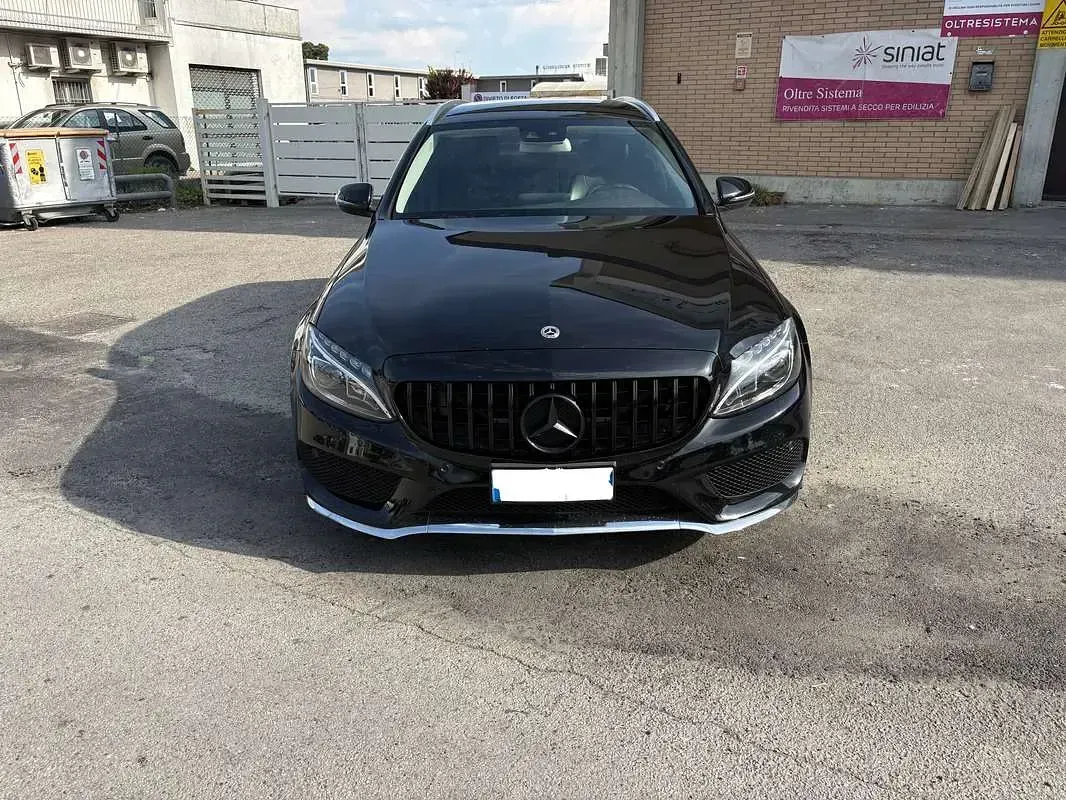 Usata Mercedes C220 Premium Plus 170 CV (125 kW) 2016 Nero Station wagon