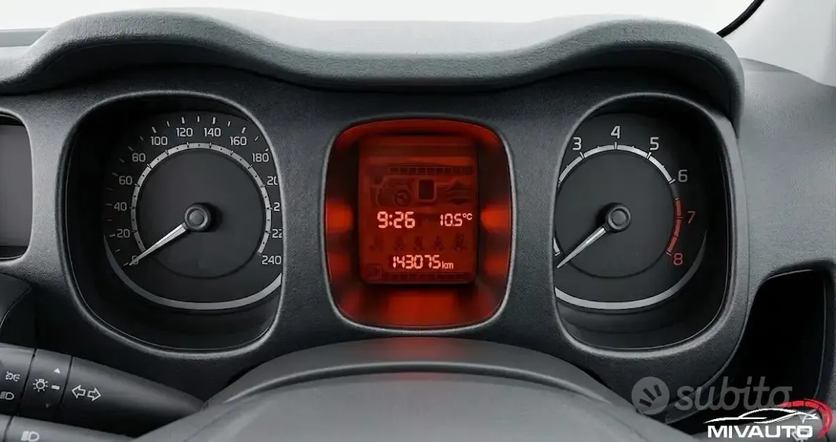 Usata Fiat Panda Lounge 69 CV (50 kW) 2019 Bianco Utilitaria