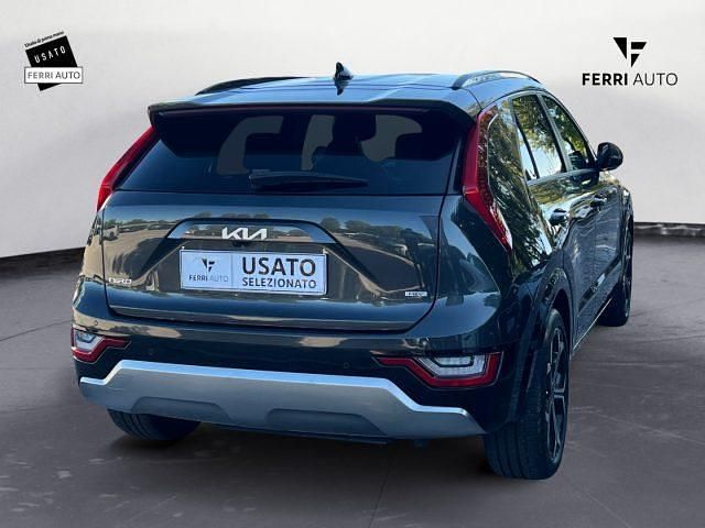 Usata Kia Niro 105 CV (77 kW) 2023 Grigio scuro SUV
