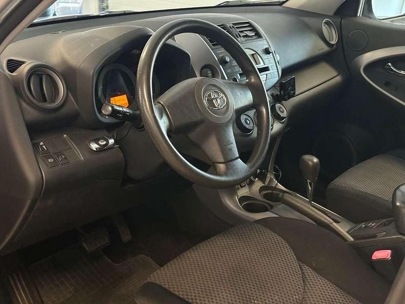 Usata Toyota RAV4 128 CV (94 kW) 2000 Grigio SUV