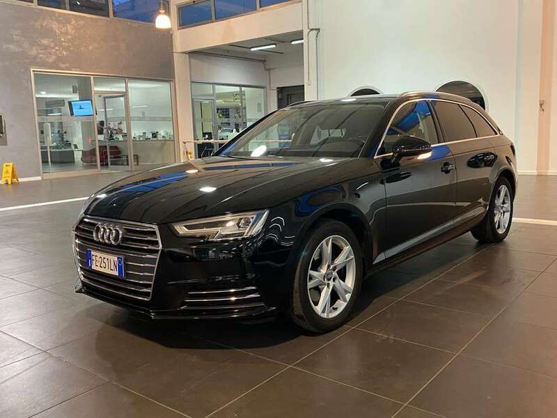 Usato 2016 Audi A4 2.0 Diesel 122 CV (17.000 €)