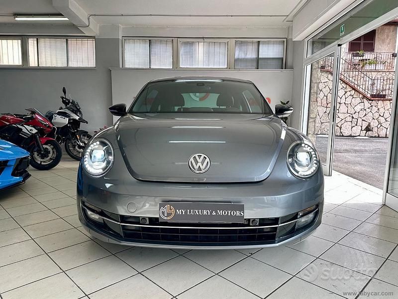 Usata VW Beetle Sport 200 CV (147 kW) 2012 Grigio Utilitaria