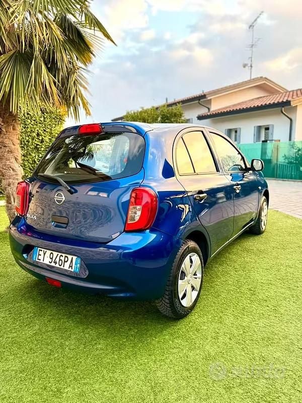 Usata Nissan Micra 2015 Blu Utilitaria
