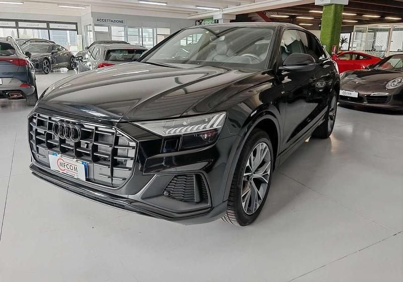 Usata Audi Q8 S-Line 286 CV (210 kW) 2023 Nero SUV