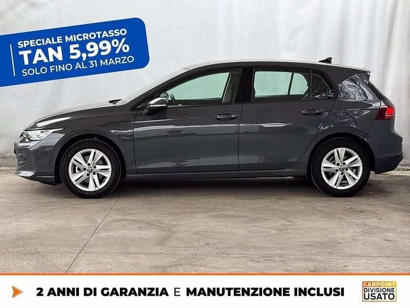 Usata VW Golf VIII Life 116 CV (85 kW) 2025 Grigio Berlina