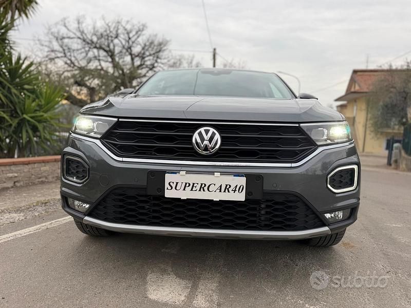 Usata VW T-Roc Advance 115 CV (84 kW) 2019 Grigio SUV