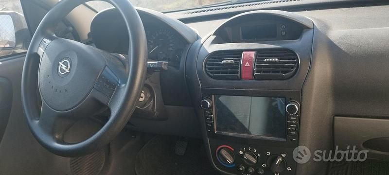 Usata Opel Corsa 2000 Grigio Berlina