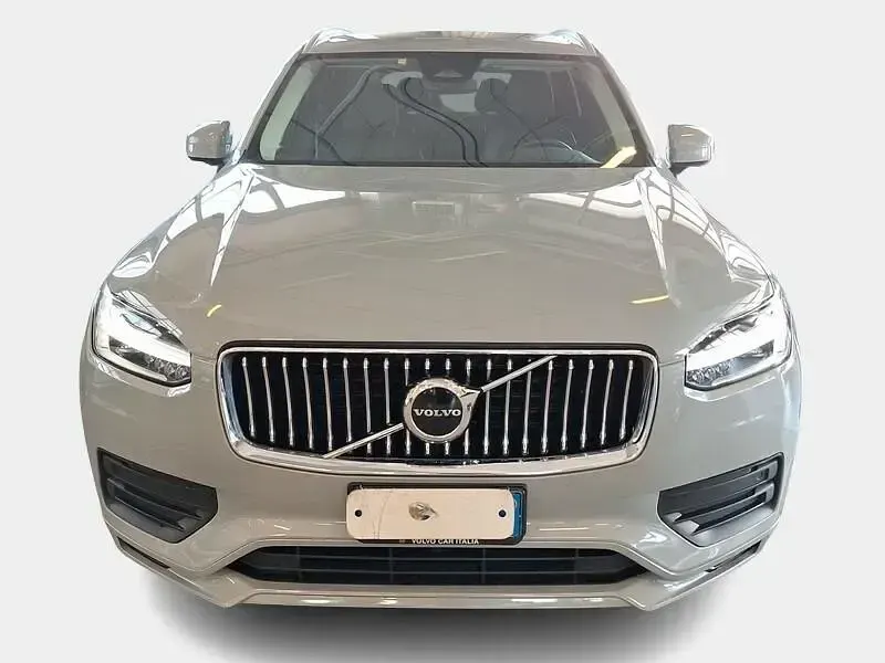 Usata Volvo XC90 Core 235 CV (172 kW) 2023 Grigio SUV