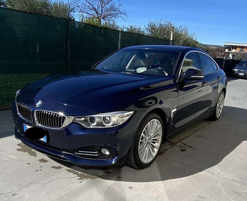 Usata BMW 420 Luxury Line 190 CV (139 kW) 2016 Blu/azzurro Coupé