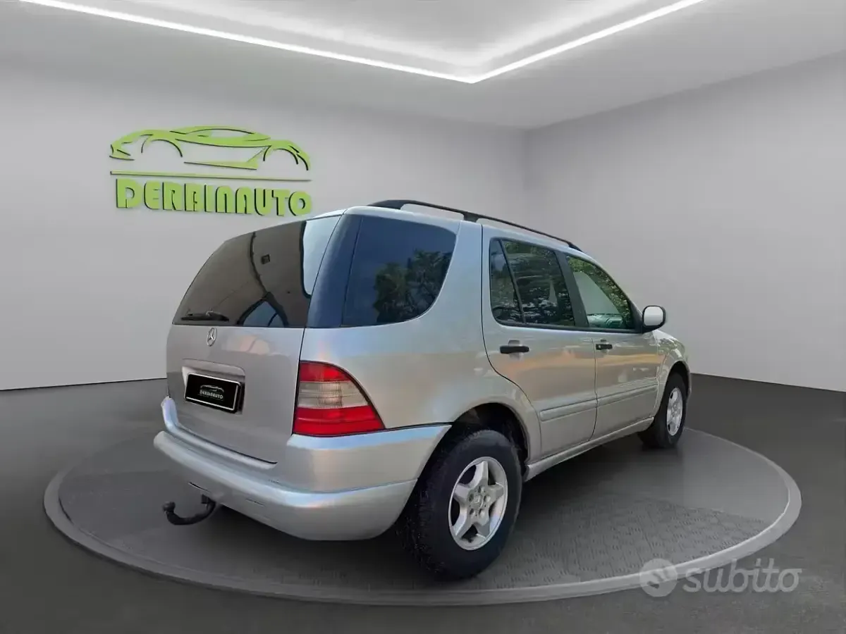 Usata Mercedes ML270 163 CV (119 kW) 2003 SUV