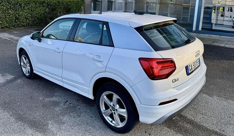 Usata Audi Q2 S-Line 116 CV (85 kW) 2020 Bianco SUV