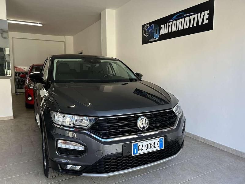 Usata VW T-Roc Style 116 CV (85 kW) 2019 Grigio SUV