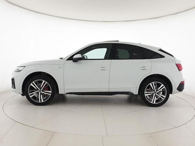 Usata Audi Q5 Sportback Edition .1 204 CV (150 kW) 2021 Bianco SUV