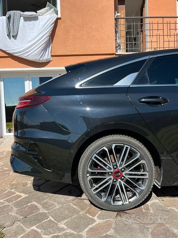 Usata Kia ProCeed GT 204 CV (150 kW) 2020 Nero Station wagon