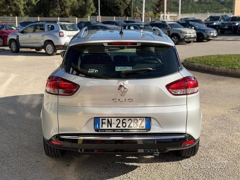 Usata Renault Clio GrandTour Intens 90 CV (66 kW) 2018 Grigio Station wagon
