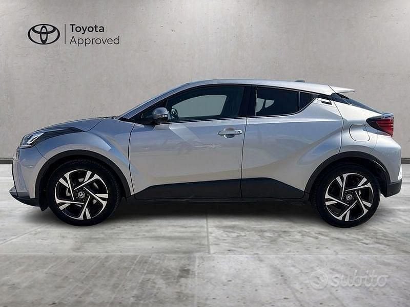 Usata Toyota C-HR Trend 122 CV (89 kW) 2022 Grigio SUV