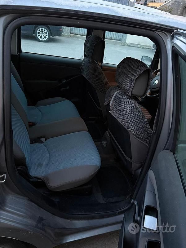 Usata Fiat Idea 79 CV (58 kW) 2005 Monovolume