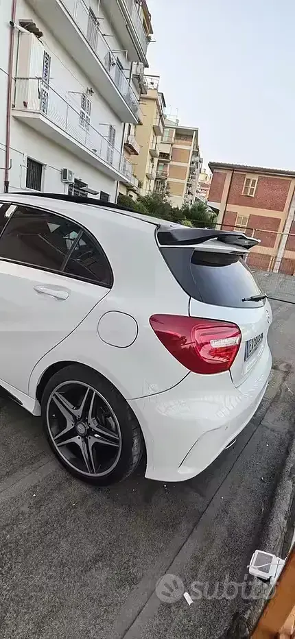Usata Mercedes A200 AMG 136 CV (100 kW) 2014 Bianco Utilitaria