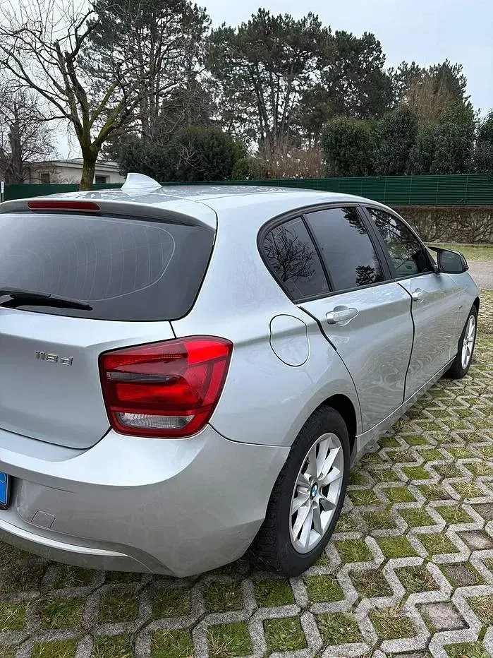 Usata BMW 118 143 CV (105 kW) 2012 Utilitaria