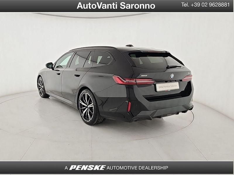 Usata BMW 520 M Sport 197 CV (144 kW) 2024 Nero Station wagon