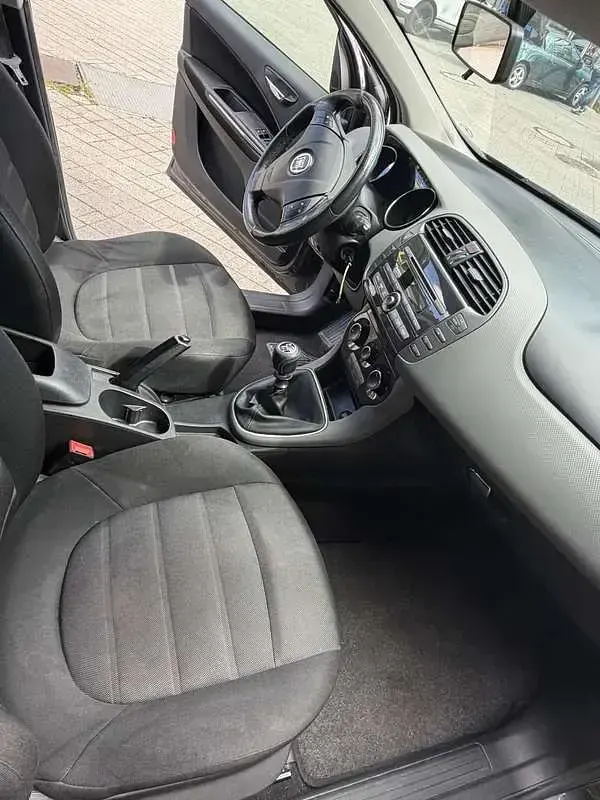 Usata Fiat Bravo Dynamic 120 CV (88 kW) 2011 Utilitaria