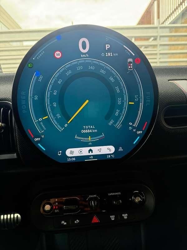 Begagnad Mini John Cooper Works Cabriolet 231 HK (169 kW) 2025 Svart Cab