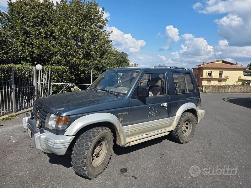 Usata Mitsubishi Pajero 100 CV (73 kW) 1993 SUV