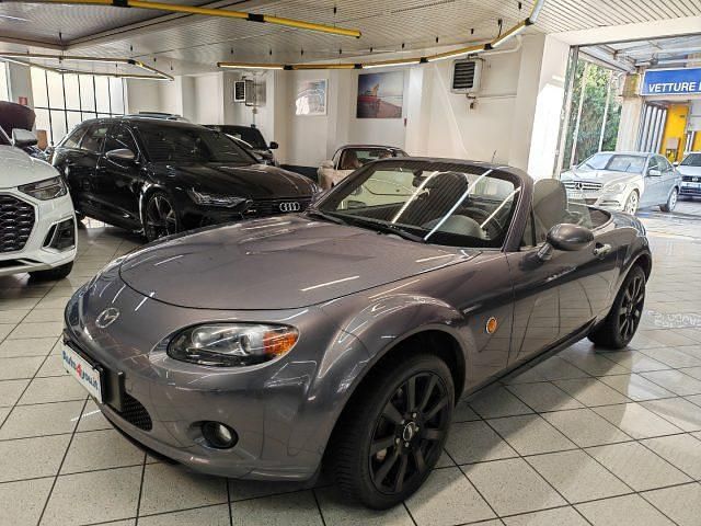 Usata Mazda MX5 Energy 126 CV (92 kW) 2006 Grigio Cabrio