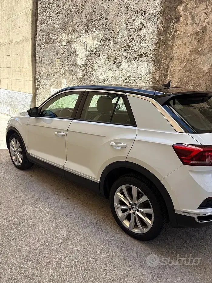 Usata VW T-Roc Advance 150 CV (110 kW) 2020 Bianco SUV