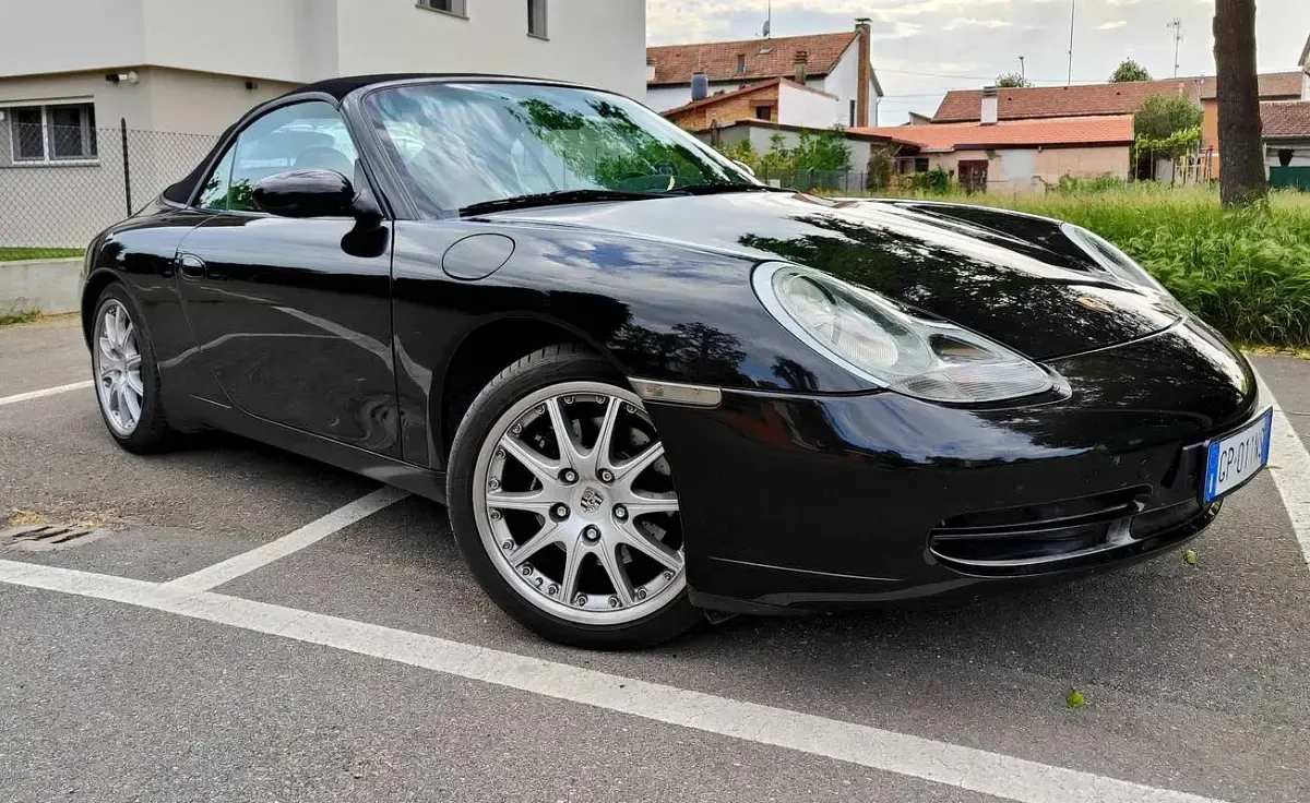 Usata Porsche 911 Carrera Cabriolet 300 CV (220 kW) 1999 Nero Cabrio