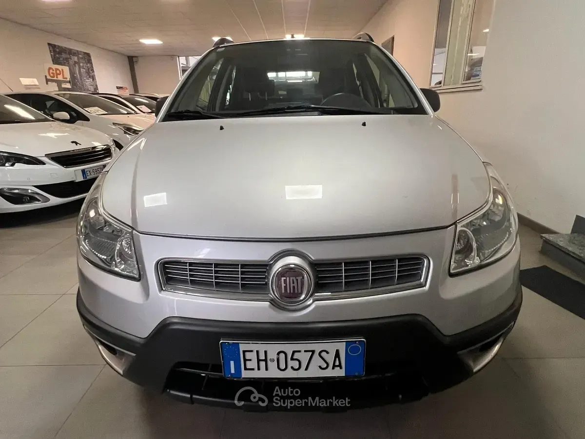 Occasion Fiat Sedici Dynamic 120 ch (88 kW) 2011 Gris SUV