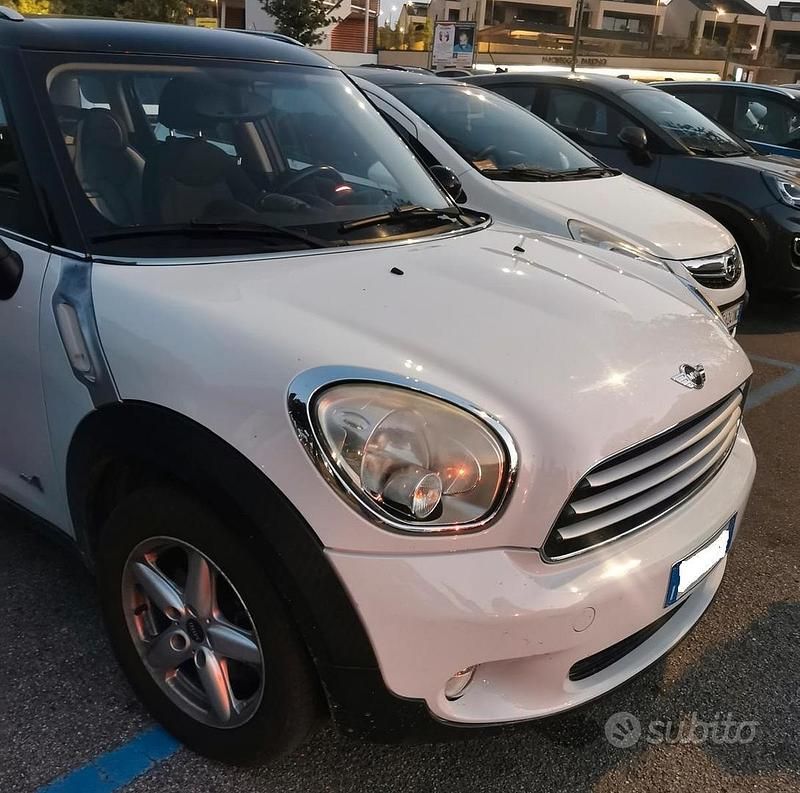 Usata Mini Cooper D Countryman 151 CV (111 kW) 2010 Bianco SUV