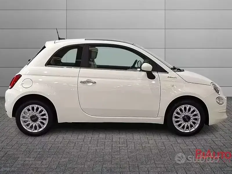 Usata Fiat 500 Dolcevita 70 CV (51 kW) 2022 Bianco Berlina