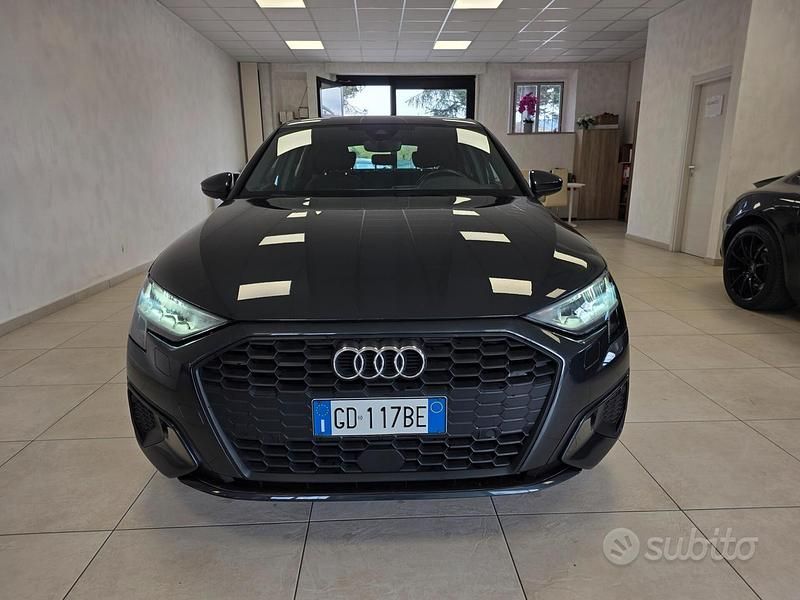 Usata Audi A3 Sport 150 CV (110 kW) 2020 Grigio Berlina