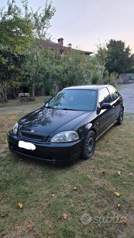 Usata Honda Civic 75 CV (55 kW) 1996 Nero