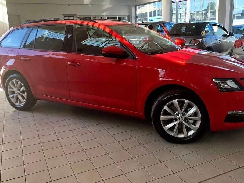 Usata Skoda Octavia G-TEC Ambition 110 CV (80 kW) 2018 Station wagon
